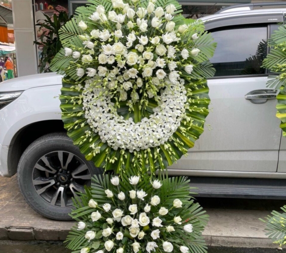 KỆ HOA CHIA BUỒN 14