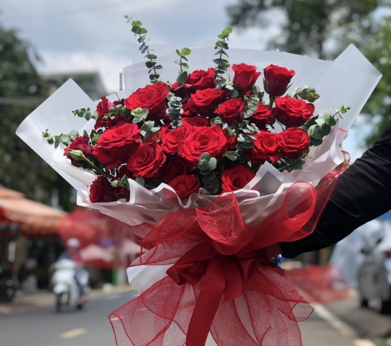 MẪU BÓ HOA HỒNG ĐỎ