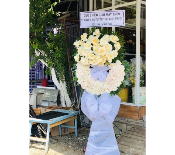 Shop hoa chia buồn tại Bình Long